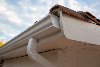 Steel Rain Gutter Installation in Clarksville, TN